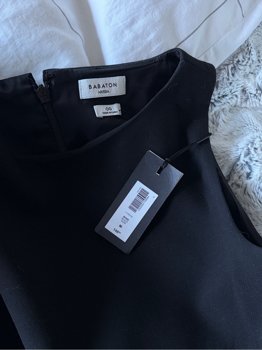 NWT Aritzia Babaton Bond Dress - Picture 4 of 4